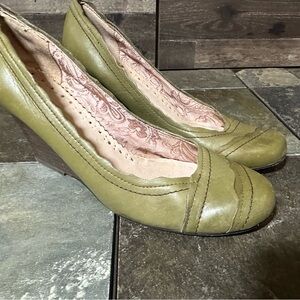 Seychelles green wedges